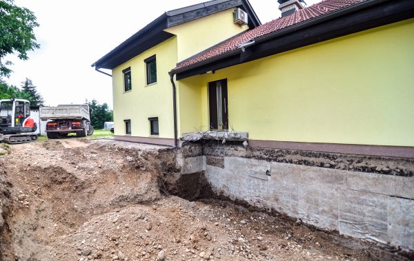 Cost of Concrete Settlement Repair in Jefferson City