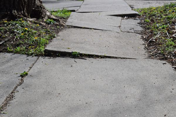 Cost of Uneven Sidewalk Repair in Jefferson City